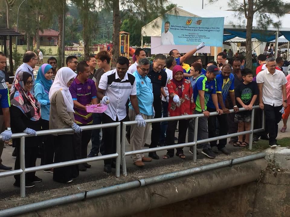 Majlis Perasmian Program Pengindahan Dan Keceriaan Sungai Di Pekan Nilai