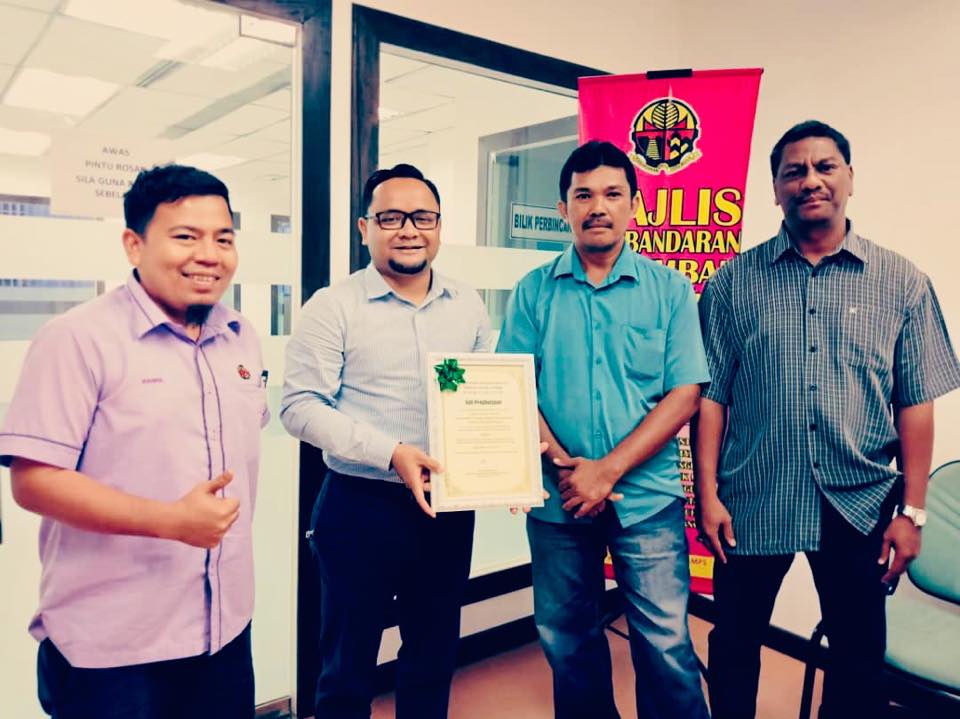 kunjungan pihak Perbadanan Pengurusan Rumah Pangsa Taman Cengal