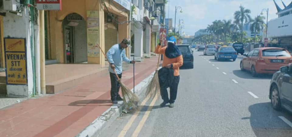 MBS telah menubuhkan Taskforce pembersihan jalan-jalan JKR (Persekutuan & Negeri) yang tidak lagi akan diselenggara oleh konsesi yg dilantik KPKT iaitu Syarikat SWM, bermula 1.1.2020.