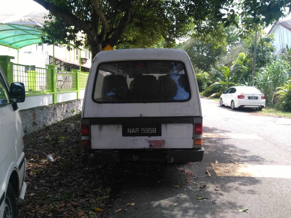 PEMERIKSAAN ADUAN BERKAITAN (HALANGAN KENDERAAN TERBIAR)