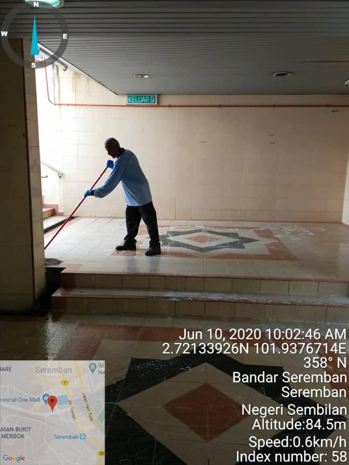 PEMBERSIHAN TEROWONG PEJALAN KAKI KTM