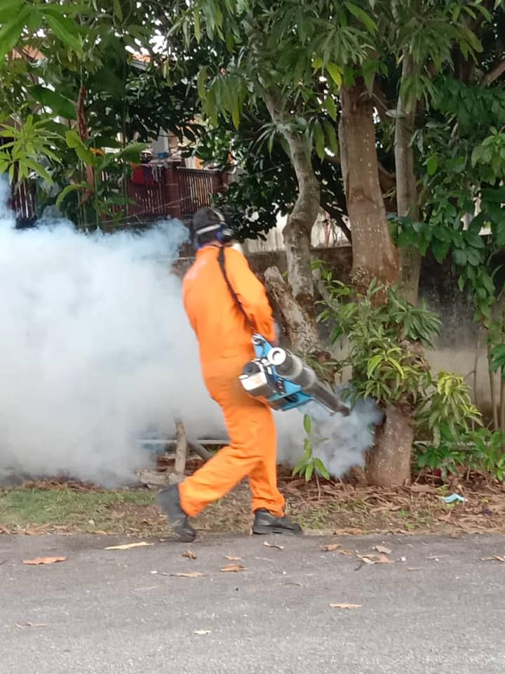 AKTIVITI KAWALAN DEMAM DENGGI DALAM KAWASAN MBS