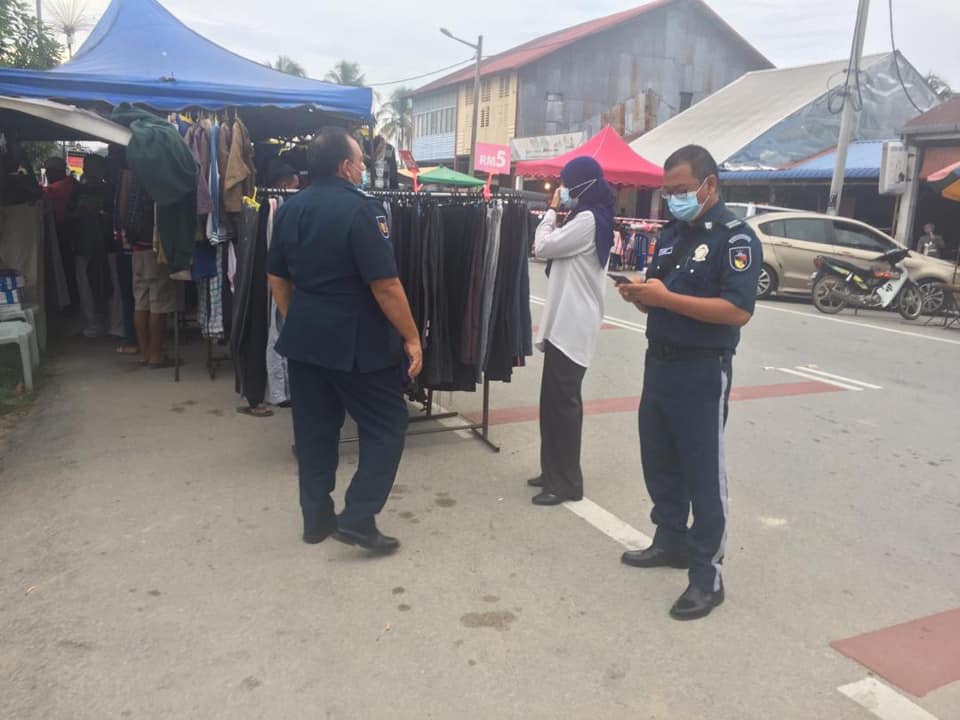 PEMANTAUAN PENGUATKASAAN PASAR MALAM