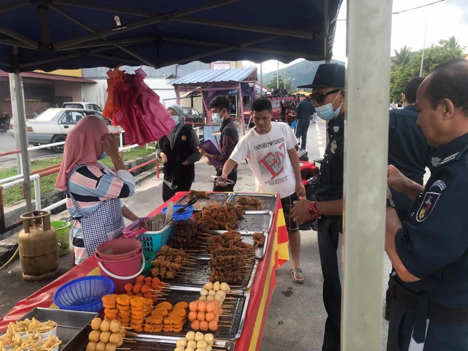 PEMANTAUAN PENGUATKASAAN PASAR MALAM