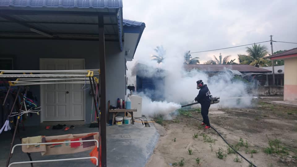 AKTIVITI KAWALAN DEMAM DENGGI DALAM KAWASAN MBS