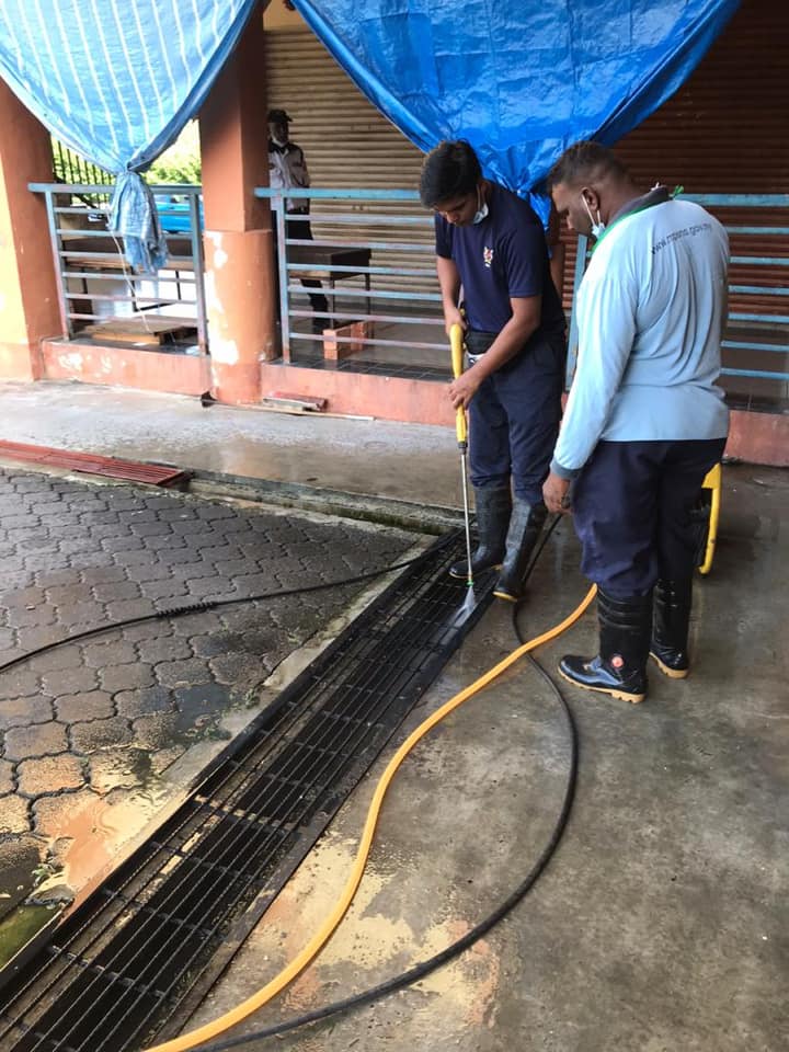 PEMBERSIHAN PASAR-PASAR AWAM