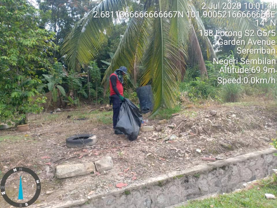 AKTIVITI KAWALAN DEMAM DENGGI DALAM KAWASAN MBS