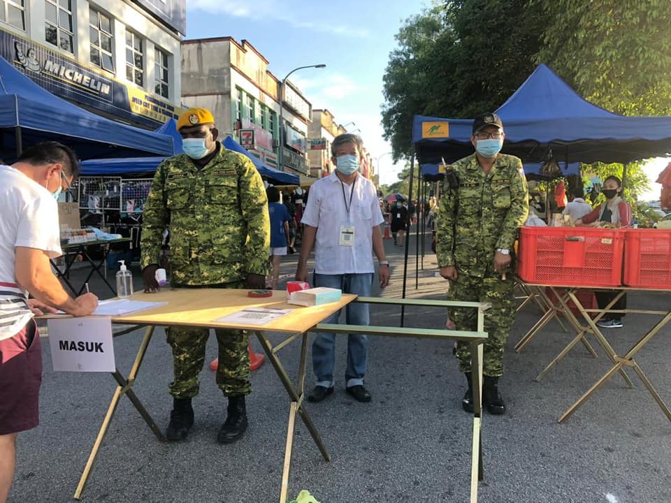 PEMANTAUAN & PEMATUHAN SOP PEMBUKAAN PASAR MALAM