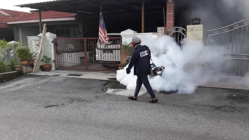 AKTIVITI KAWALAN DEMAM DENGGI DALAM KAWASAN MBS