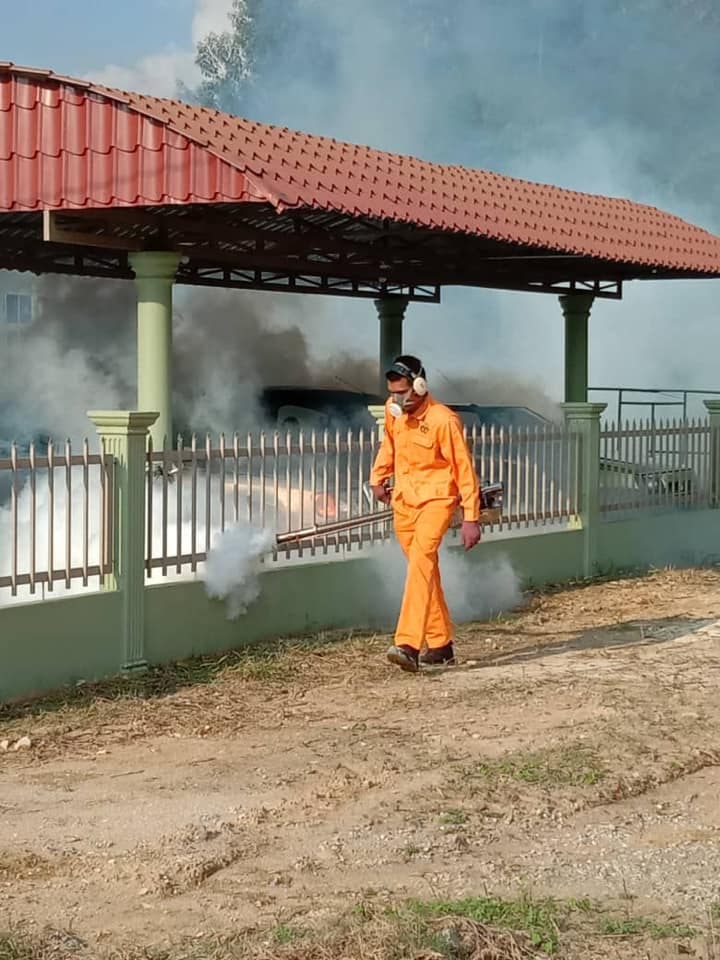 AKTIVITI KAWALAN DEMAM DENGGI DALAM KAWASAN MBS