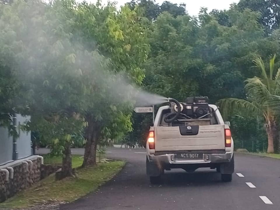 AKTIVITI KAWALAN DEMAM DENGGI