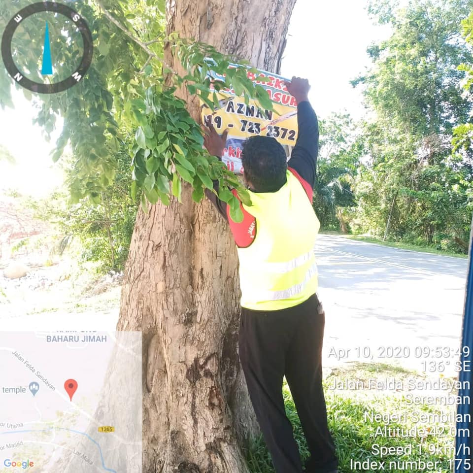 KERJA-KERJA MENURUNKAN POSTER BUNTING BANNER HARAM & TAMAT TEMPOH