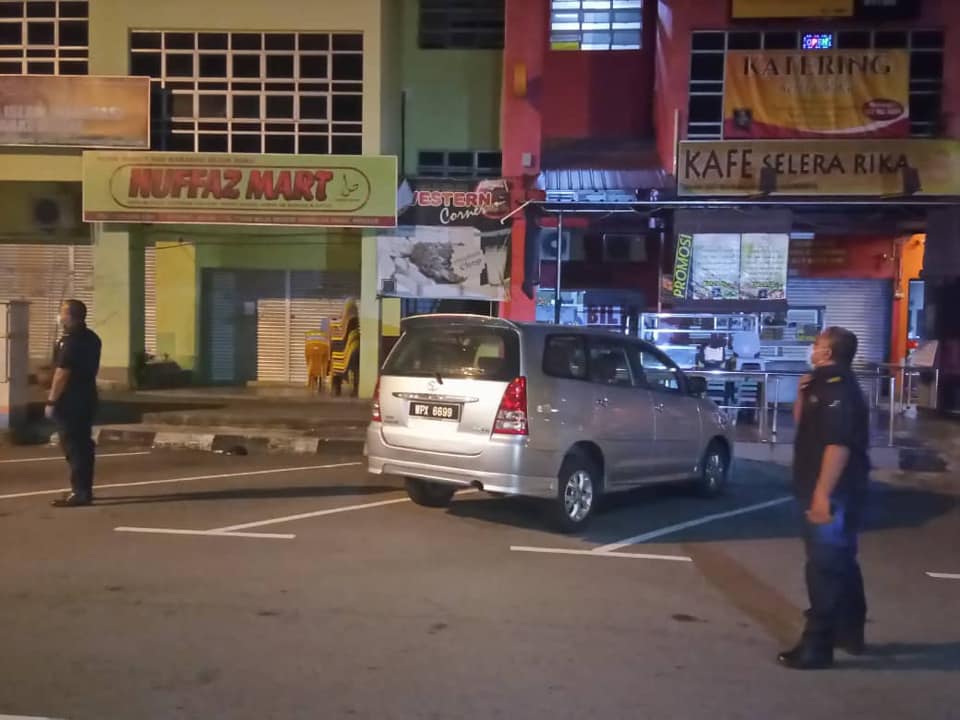 PEMANTAUAN & PEMATUHAN PREMIS PERNIAGAAN2