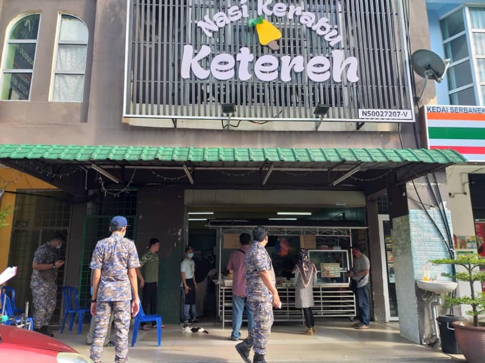 PEMANTAUAN PEMATUHAN PERINTAH KAWALAN PERGERAKAN DI PREMIS MAKANAN