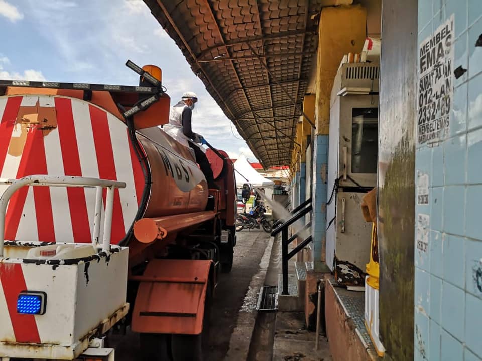 DISINFEKSI KAWALAN NOVEL CORONAVIRUS COVID -19