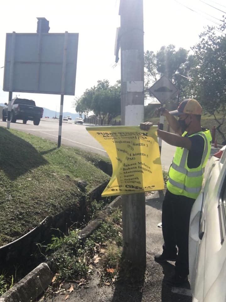 KERJA-KERJA MENURUNKAN POSTER, BUNTING, BANNER HARAM & TAMAT TEMPOH