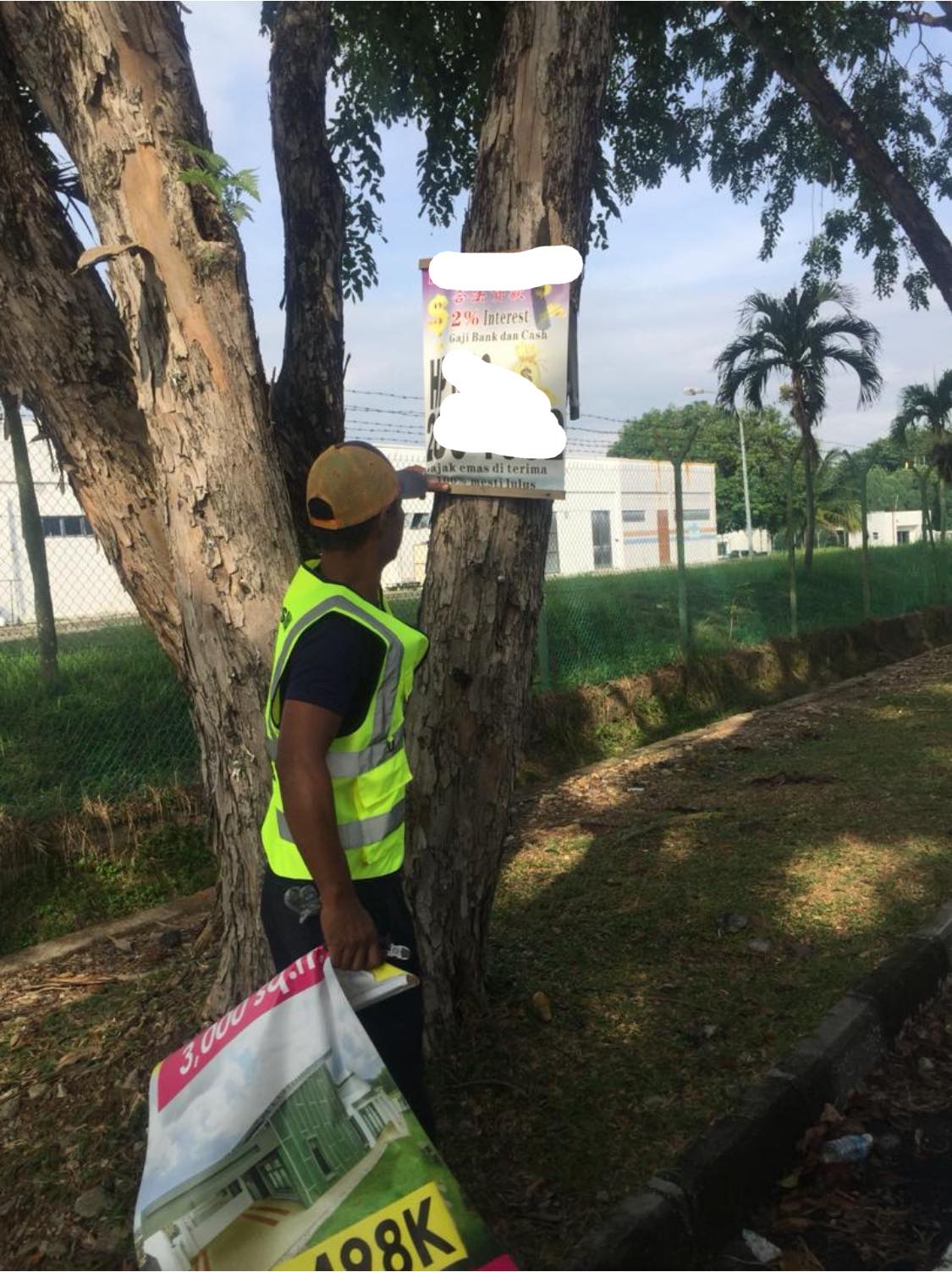 KERJA-KERJA MENURUNKAN POSTER, BUNTING, BANNER HARAM & TAMAT TEMPOH