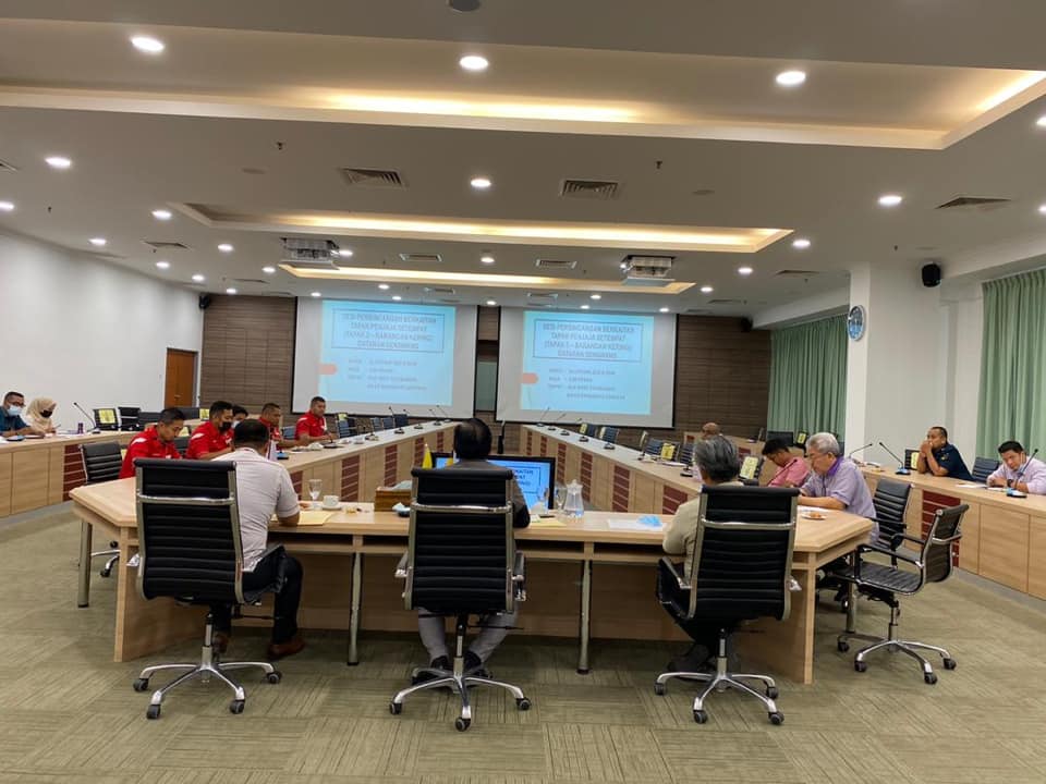 SESI PERBINCANGAN BERKAITAN TAPAK PENJAJA SETEMPAT 