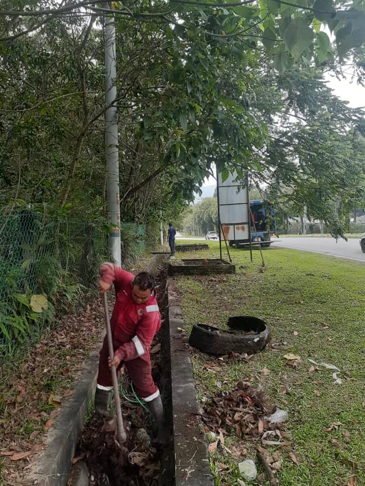 KERJA-KERJA PEMBERSIHAN 