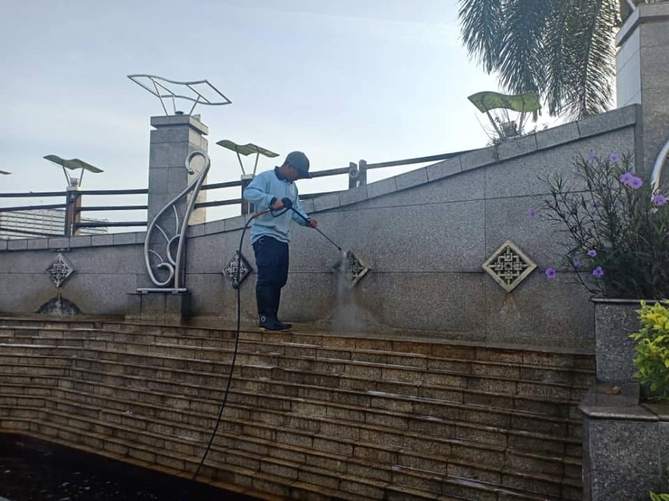 KERJA-KERJA PEMBERSIHAN