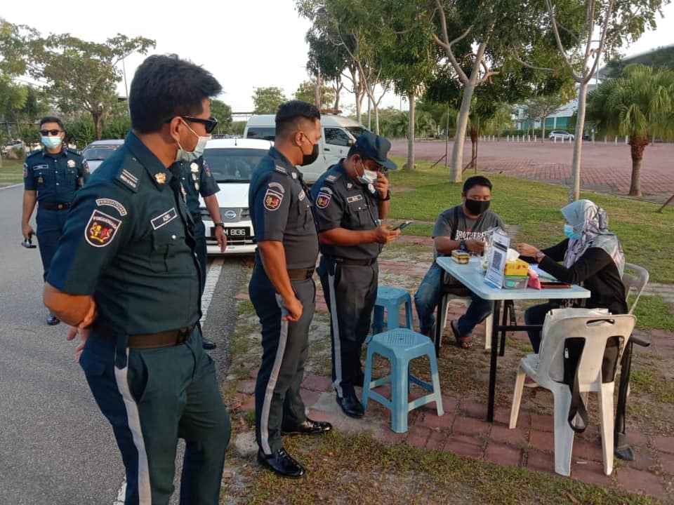 PEMANTAUAN CAR BOOTH SALE DALAM KAWASAN MBS