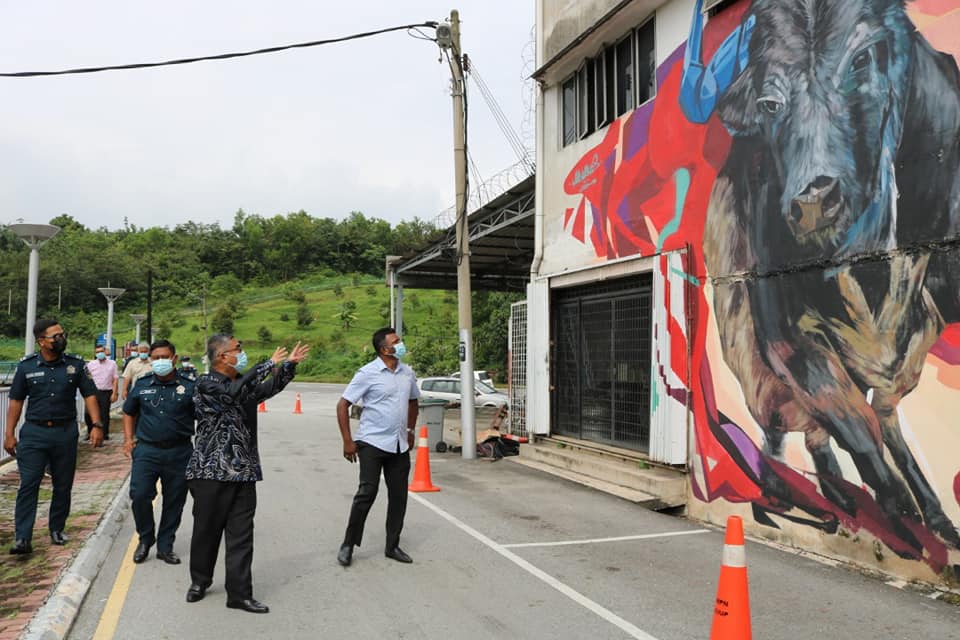 LAWATAN TURUN PADANG DATUK BANDAR 