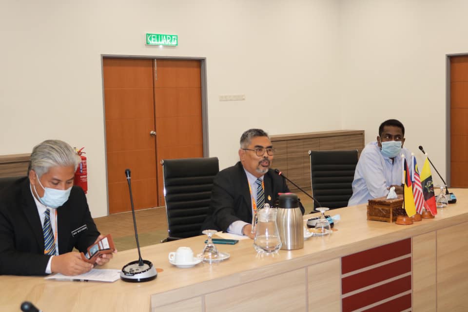 SESI PEMBENTANGAN CADANGAN MENAIK TARAF TAMAN TASIK SEREMBAN