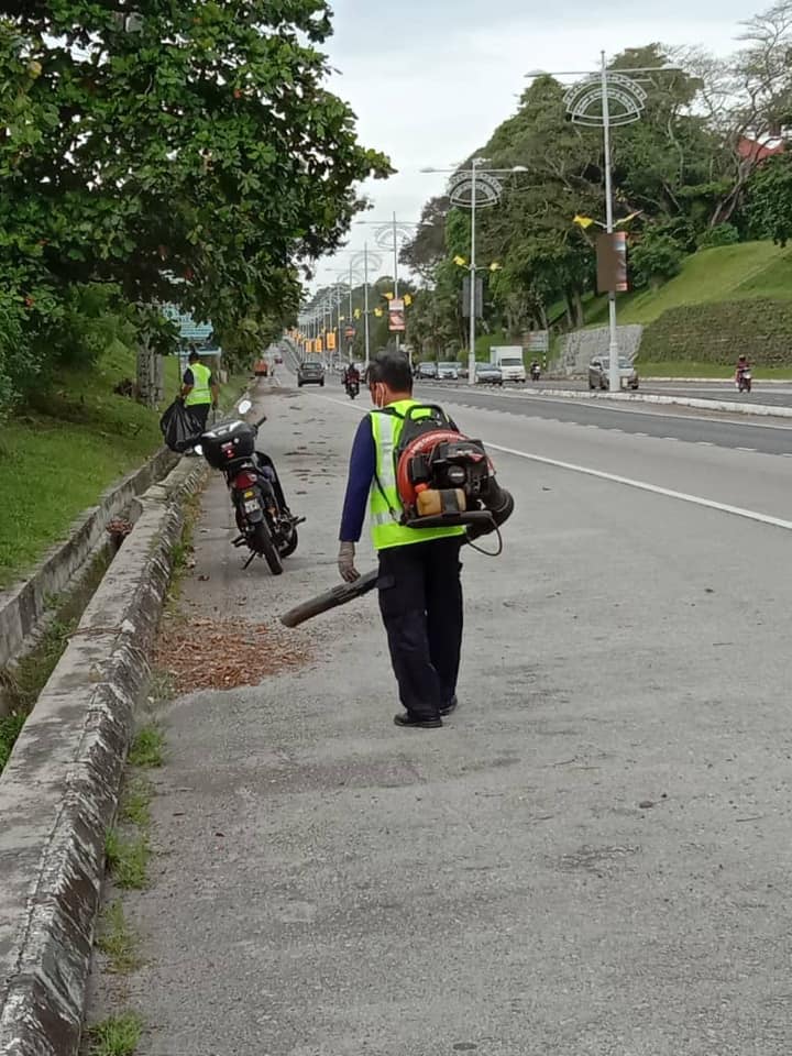 KERJA-KERJA PEMBERSIHAN
