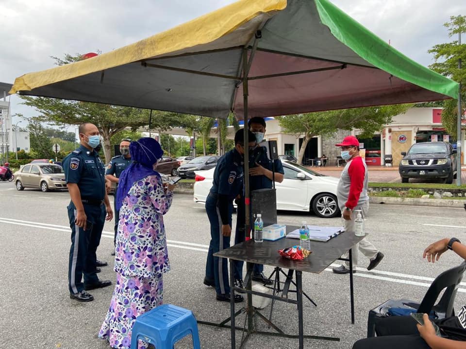 PEMANTAUAN PASAR MALAM DALAM KAWASAN MBS