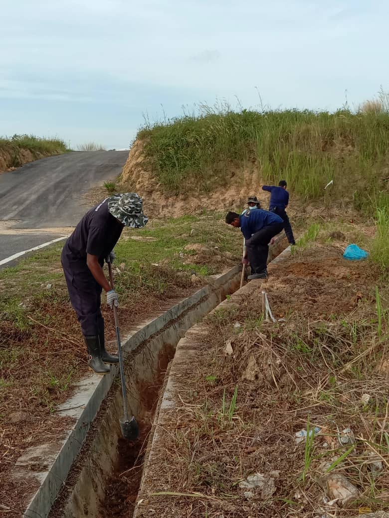 KERJA KERJA PEMBERSIHAN 