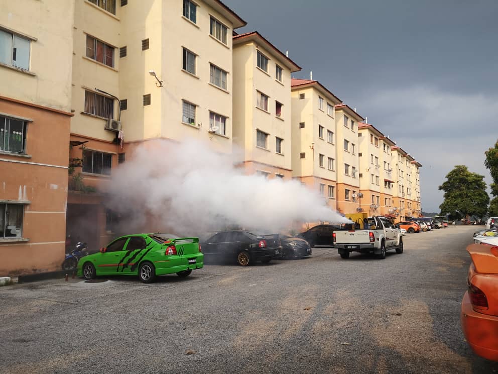 AKTIVITI KAWALAN DEMAM DENGGI DALAM KAWASAN MBS