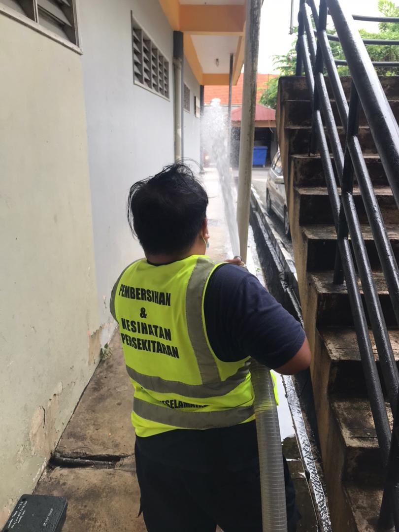 KERJA KERJA PEMBERSIHAN INFRASTRUKTUR AWAM