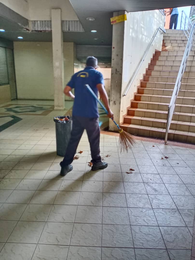 KERJA KERJA PEMBERSIHAN INFRASTRUKTUR AWAM