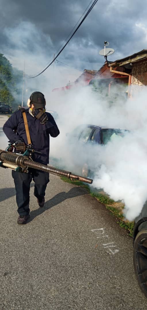 AKTIVITI KAWALAN DEMAM DENGGI DALAM KAWASAN MBS