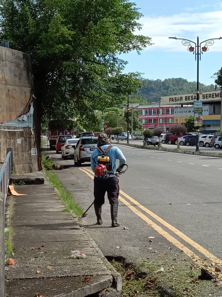 ALAN TUANKU MUNAWIR, SEREMBAN