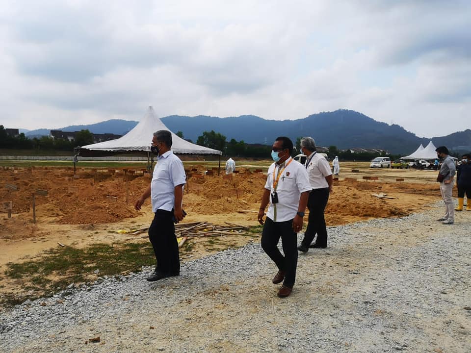 LAWATAN TURUN PADANG DATUK BANDAR KE TAPAK PERKUBURAN ISLAM BANDAR AINSDALE