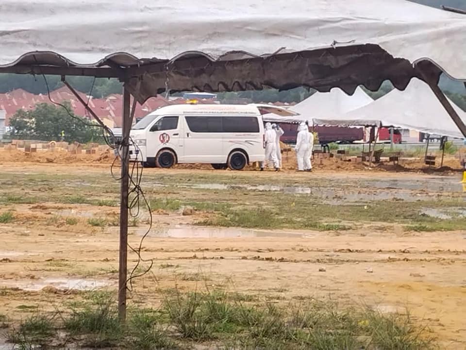  PEMANTAUAN PENGEBUMIAN JENAZAH NOVEL CORONAVIRUS COVID -19