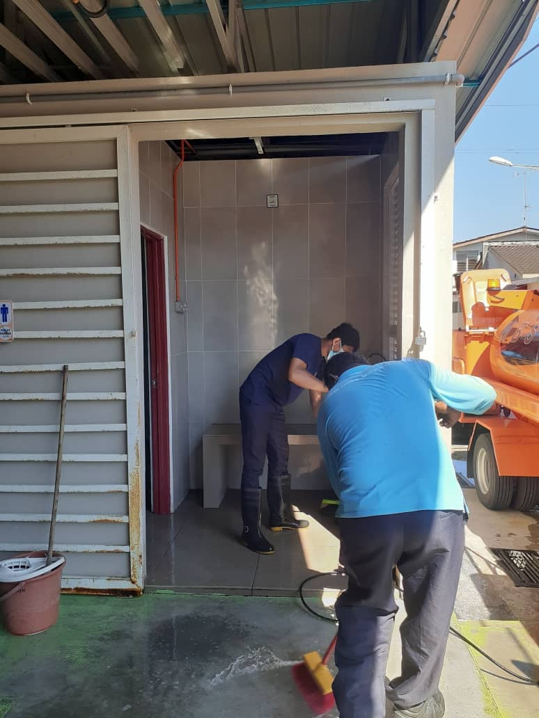 KERJA-KERJA PEMBERSIHAN INFRASTRUKTUR AWAM