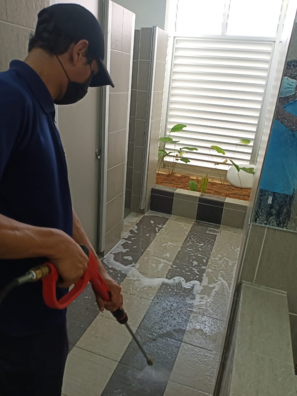 PEMBERSIHAN INFRASTRUKTUR AWAM