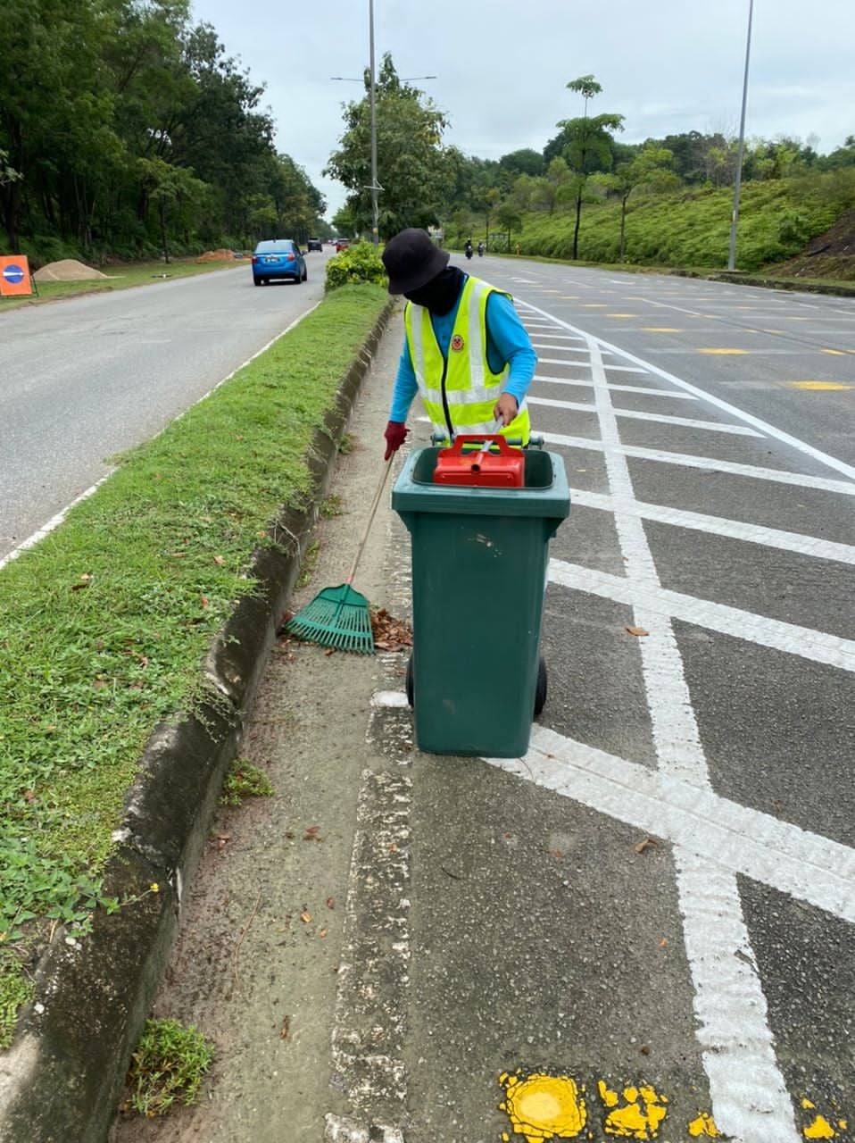 JALAN PERSIARAN NEGERI,NILAI