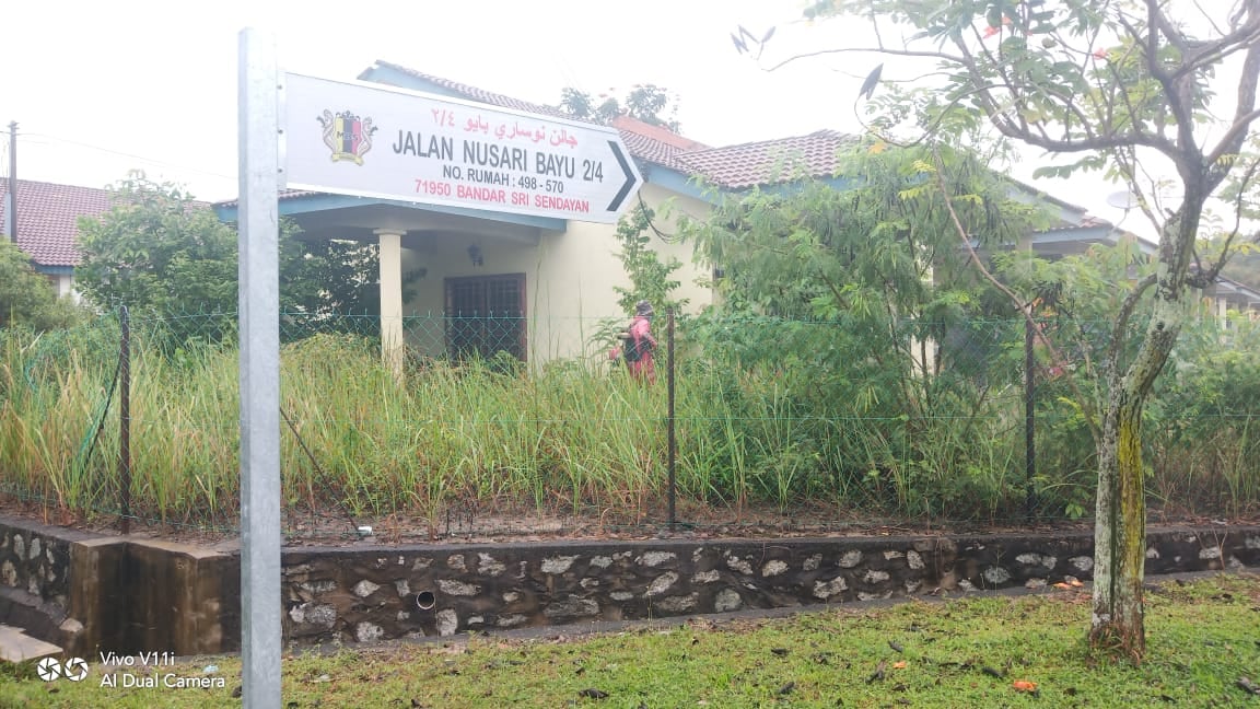 KERJA-KERJA PEMBERSIHAN SEMAK SAMUN/TANAH LOT KOSONG