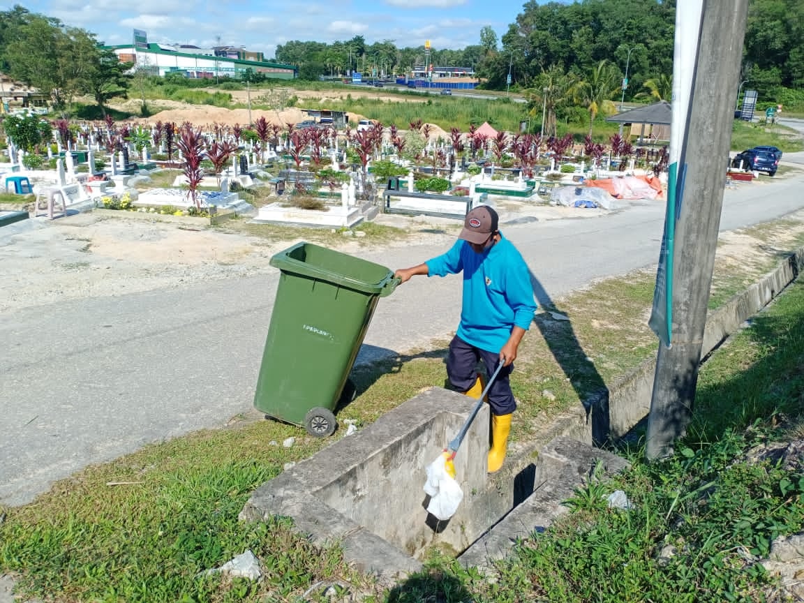 TANAH PERKUBURAN ISLAM SENAWANG, SEREMBAN.