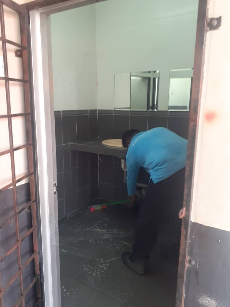 PEMBERSIHAN INFRASTRUKTUR AWAM