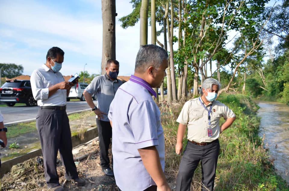 LAWATAN TURUN PADANG DATUK BANDAR KE ANGSIVILLE