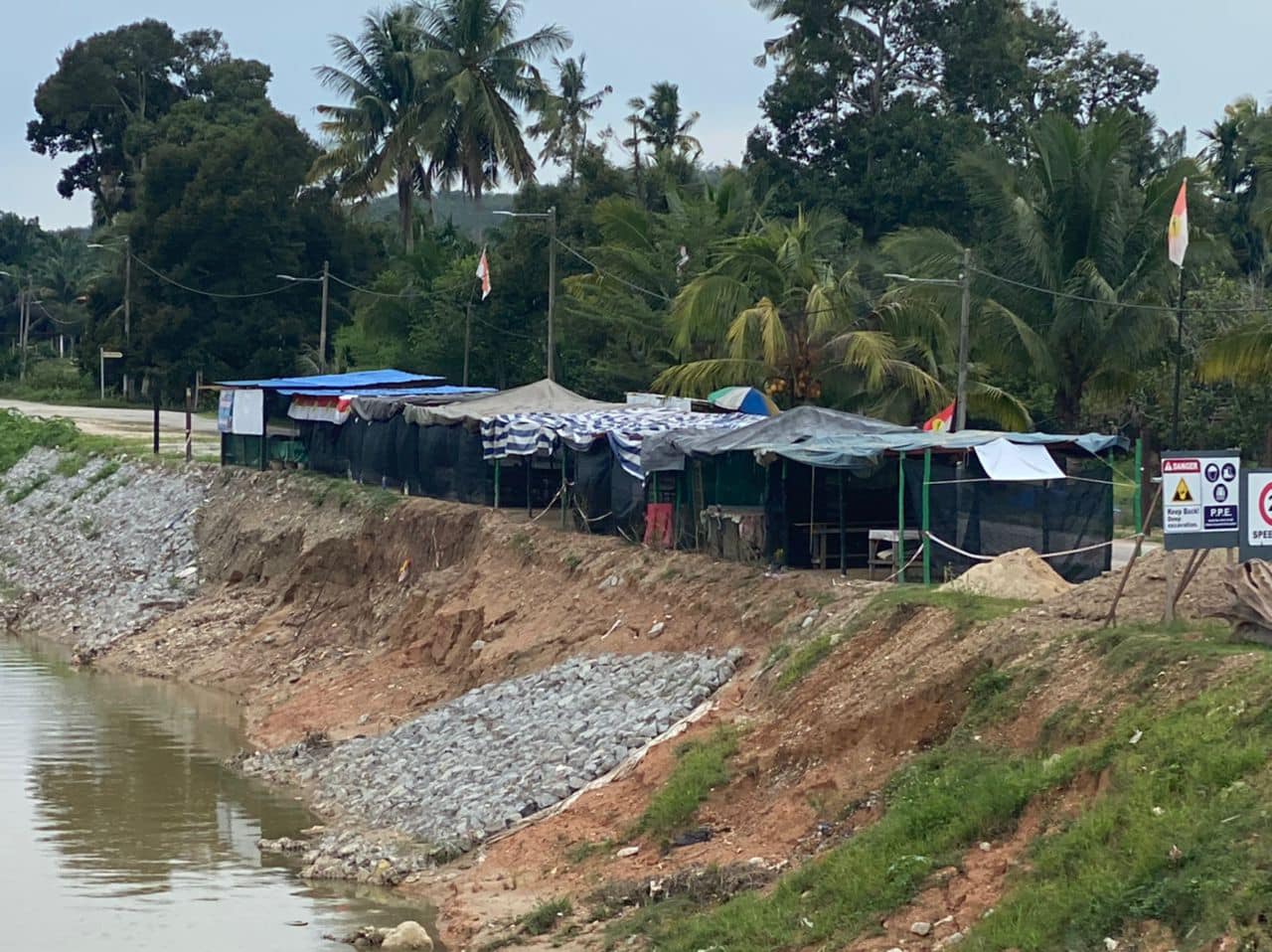 OPS HALANGAN AWAM (PENJAJA TANPA KEBENARAN) DI KAWASAN REZAB SUNGAI