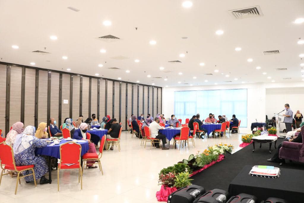 MAJLIS MERAIKAN PELAJAR CEMERLANG ANAK-ANAK KAKITANGAN MBS