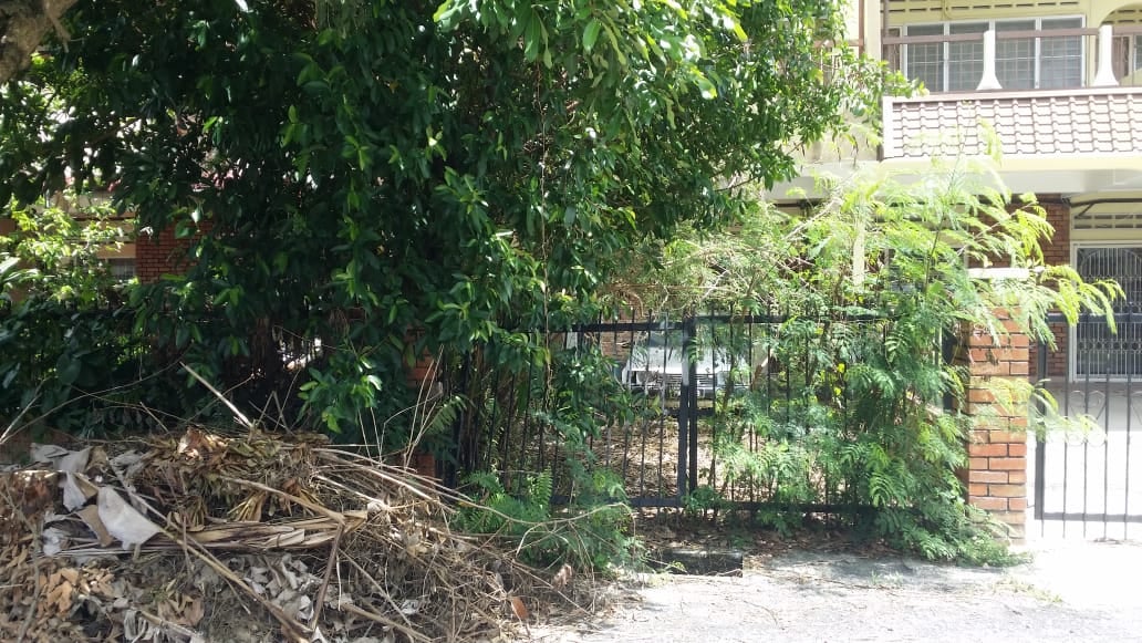 ADUAN AWAM RUMAH KOSONG  TANAH KOSONG  SEMAK SAMUN 