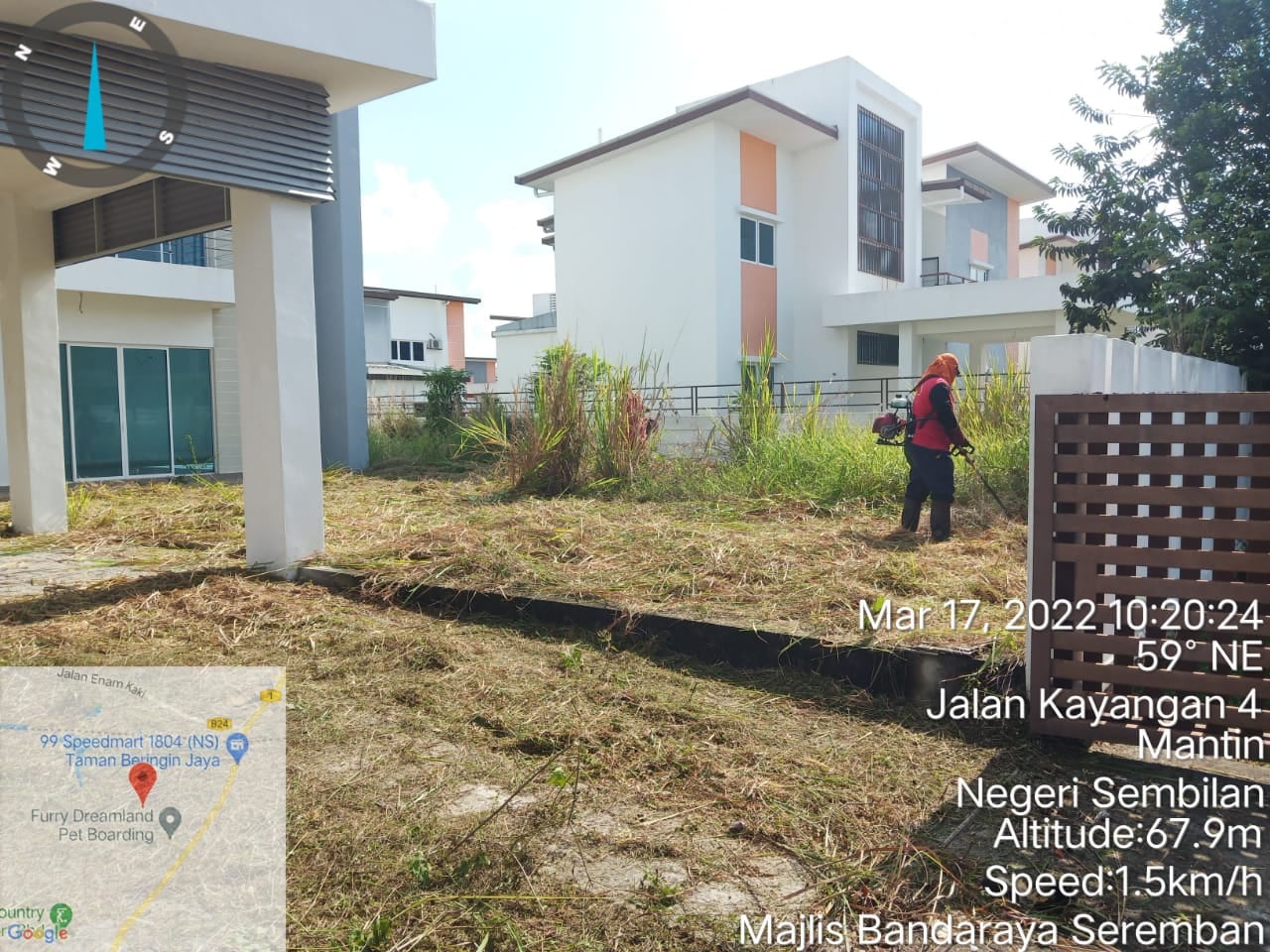 PEMBERSIHAN SEMAK SAMUN/TANAH LOT KOSONG 