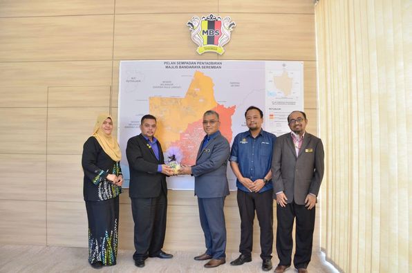 KUNJUNGAN HORMAT DARIPADA PERSATUAN AMAL DAN KEBAJIKAN BAASITH NEGERI SEMBILAN