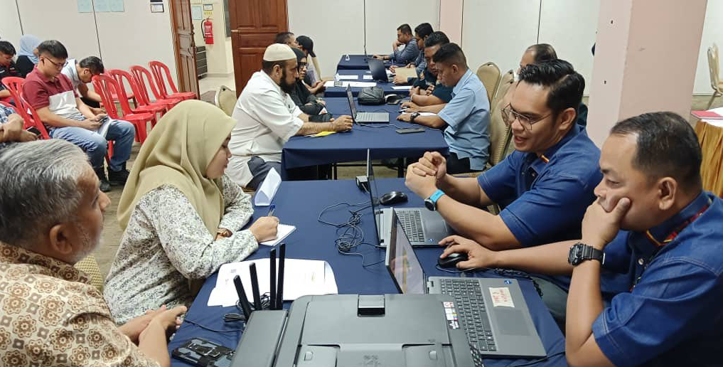 SESI PRA KONSULTASI PERMOHONAN LESEN PERNIAGAAN DI KAWASAN NILAI 3